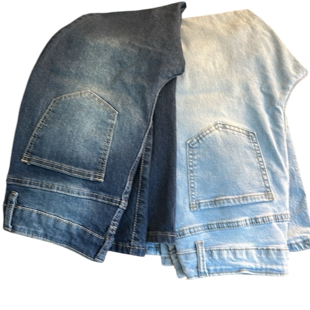 Lot of 2 Pair Stretch Bootcut Jeans 28 x 29 being sold together